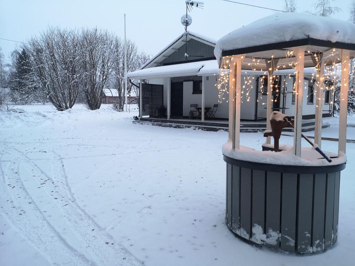 Cosy, Homely House With A Large Courtyard Saarenkylä Extérieur photo